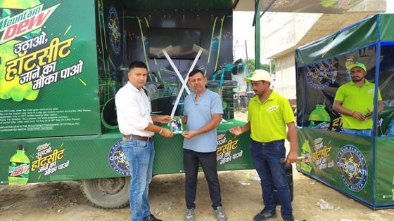 Mountain Dew Hotseat winner canter activation photo